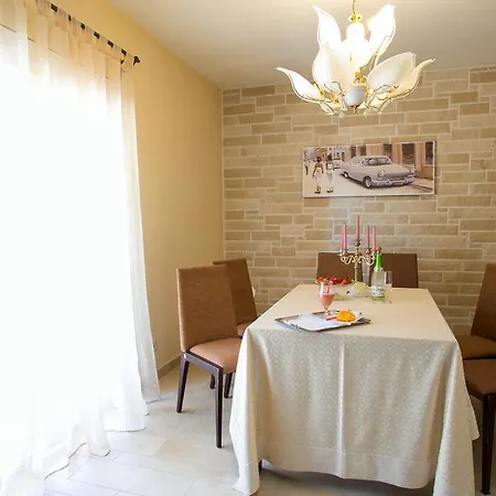 Apartments Tomulic Novaglia Esterno foto