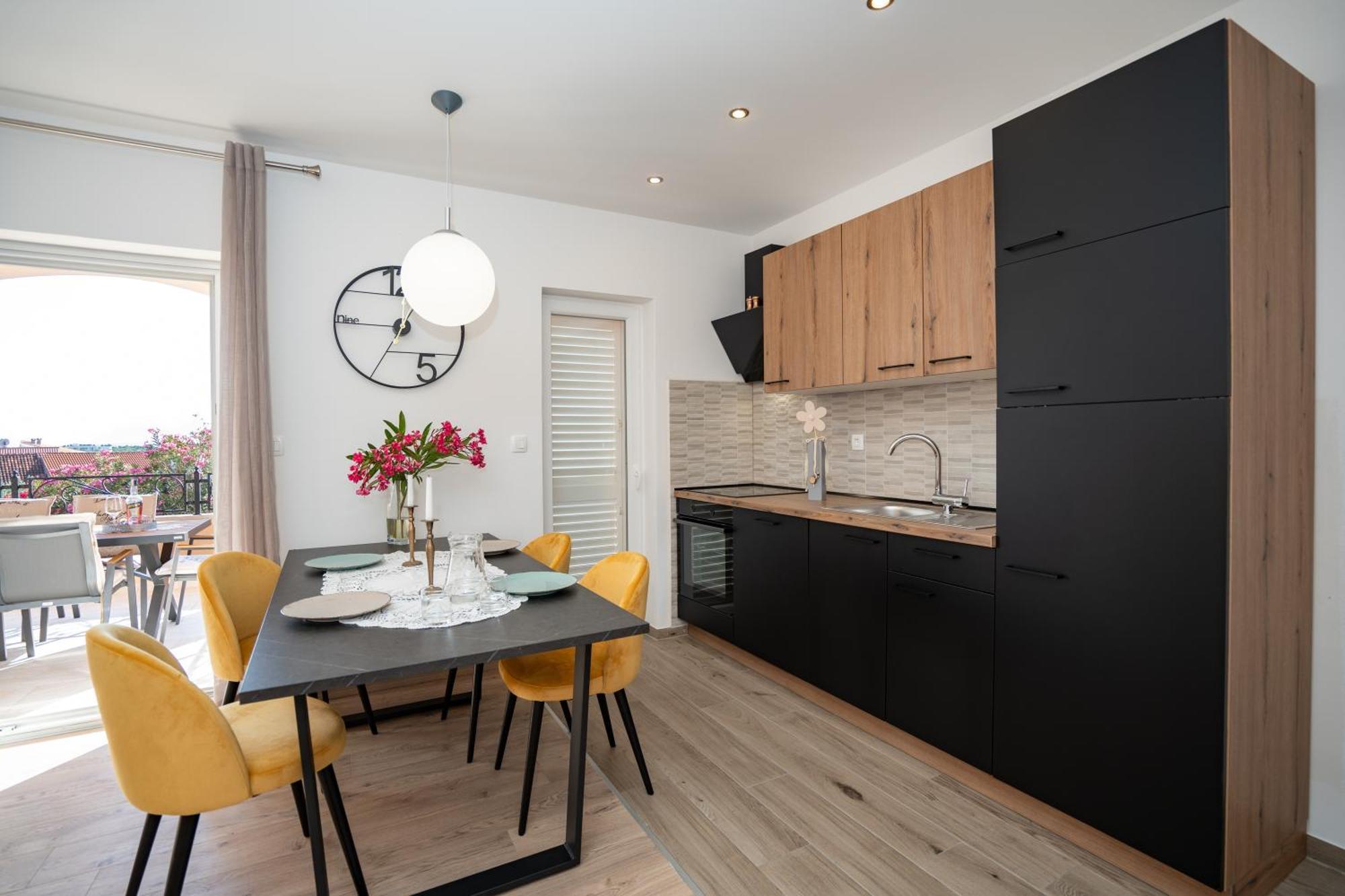 Apartment Tomulic *